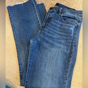 Banana Republic Girlfriend Jeans - 29